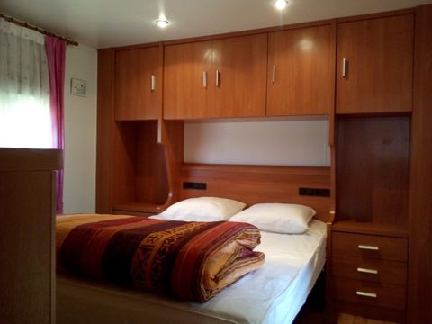 MOBILHOME 6 personnes - MH2( sans draps)