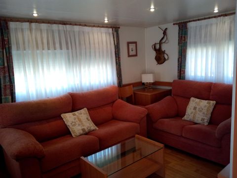 MOBILHOME 6 personnes - MH2( sans draps)