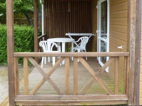 CHALET 2 personnes - CAJOU (sans draps)