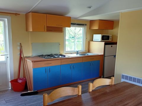 MOBILHOME 4 personnes - O4 pers. (sans draps ni serviettes)