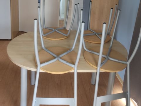 MOBILHOME 5 personnes - 4 / 5 pers. (sans draps ni serviettes)