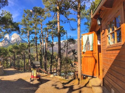 HÉBERGEMENT INSOLITE 3 personnes - Wooden Cabin Pedraforca