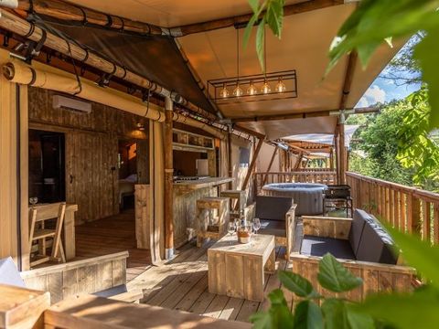 Hébergement 6 personnes - Chalet luxury SPA 6pers