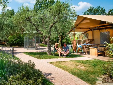 Tente en toile et en bois 6 personnes - Spotty Lodge