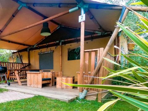 Tente en toile et en bois 6 personnes - Spotty Lodge