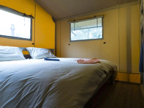 Tente en toile et en bois 6 personnes - Spotty Lodge