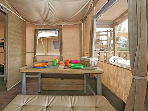 Tente en toile et en bois 5 personnes - Super Lodge | 2 Ch. | 4/5 Pers.