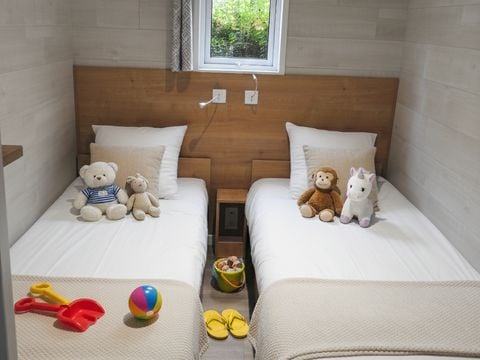 MOBILHOME 4 personnes - MOBIWOOD 36 avec son JACUZZI PRIVATIF - 2 Chambres