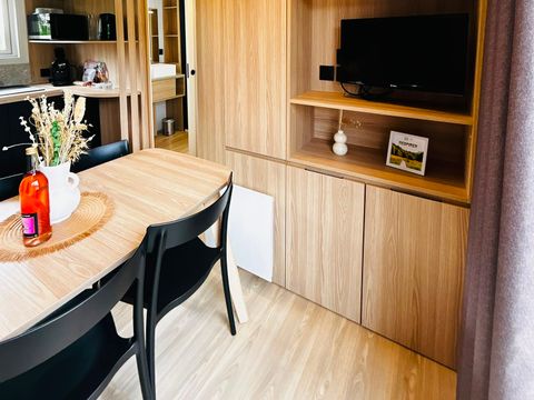 MOBILHOME 4 personnes - Sunêlia Luxe TAOS F4 4 pers. 2 ch. 2 sdb.