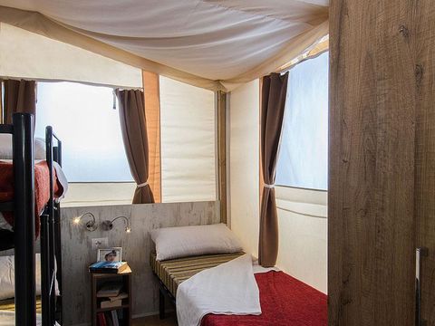 Tente en toile et en bois 5 personnes - TREND LODGE