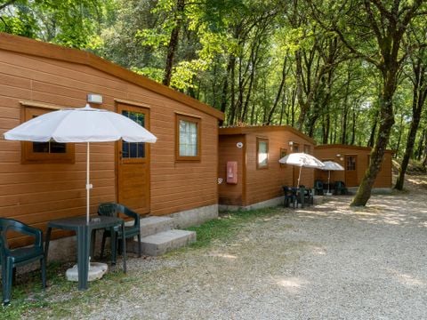 MOBILHOME 4 personnes - (2 personnes incluses - 2 personnes supplémentaires possibles moyennant un supplément, veuillez contacter le camping)
