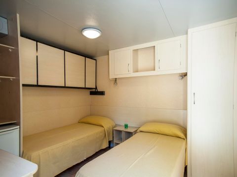 Mobilhome 2 personnes - D'une chambre à coucher - Sans cuisine