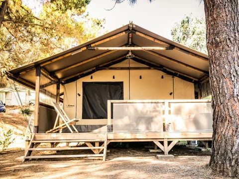 TENTE TOILE ET BOIS 5 personnes - Corsica Lodge 3 Pièces 5 Personnes Climatisé