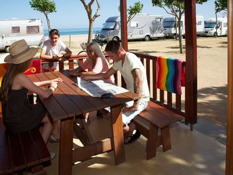 BUNGALOW 6 personnes - Premium B07