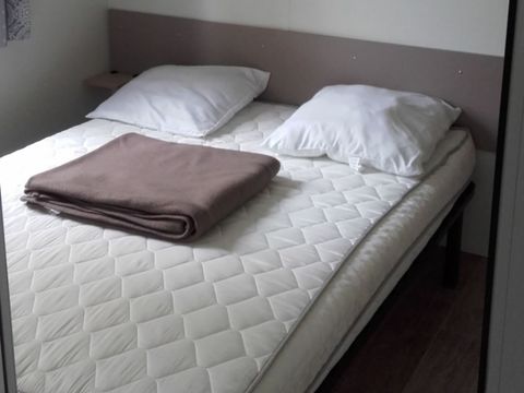 MOBILHOME 4 personnes - 2 CHAMBRES