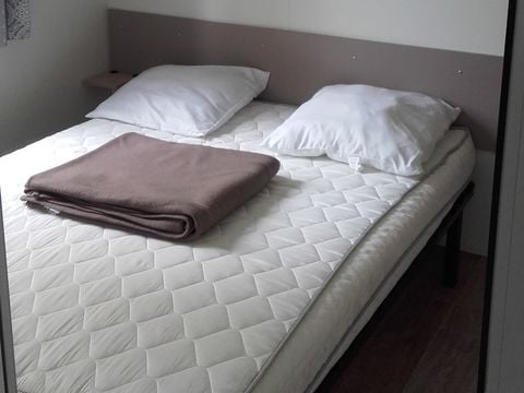 MOBILHOME 4 personnes - TV