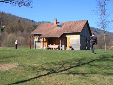 CHALET 8 personnes - Loisirs TV - LV - LL - DRAPS - BBQ - 2 SDB