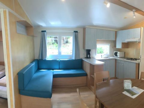 MOBILHOME 4 personnes - 29m² Standard  2 chambres + terrasse + TV