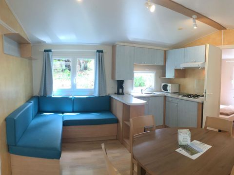 MOBILHOME 4 personnes - 29m² Standard  2 chambres + terrasse + TV