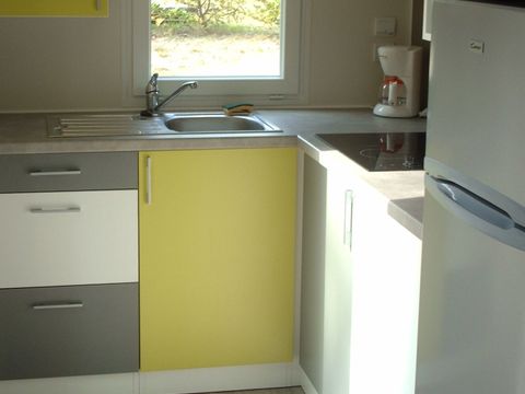 MOBILHOME 6 personnes - Confort 35m² 3 chambres + terrasse + serviettes et draps + TV