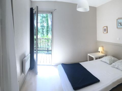 APPARTEMENT 2 personnes - Appartement Standard 30m² 1 chambre + serviettes et draps + terrasse + TV