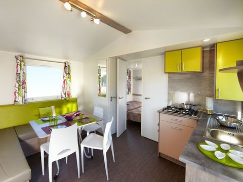 MOBILHOME 6 personnes - Mobile-Home Standard Moderne 35m² (3ch.-6pers) + TV + Terrasse
