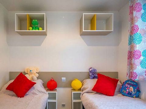 MOBILHOME 4 personnes - Comfort | 2 Ch. | 4 Pers. | Terrasse surélevée | Clim.