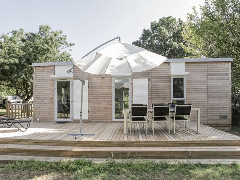 MOBILHOME 4 personnes - Premium 40m² 2 chambres + CLIM + TV + terrasse panoramique + draps + serviettes