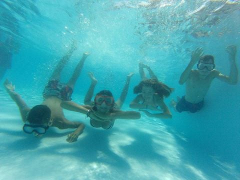 Village de Vacances Les Chalets de la Gazonne - Camping Aveyron