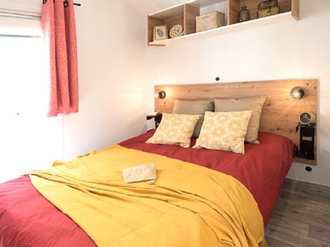MOBILHOME 6 personnes - Confort 36m² - 3 chambres + Terrasse couverte + Clim réversible + TV