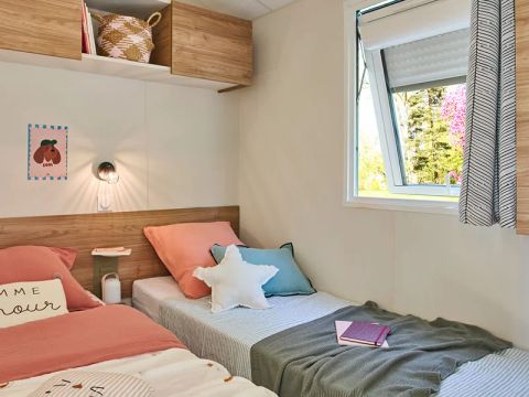 MOBILHOME 6 personnes - Mobil Home Aqua 2ch 4/6pers Terrasse Semi-couverte Clim TV