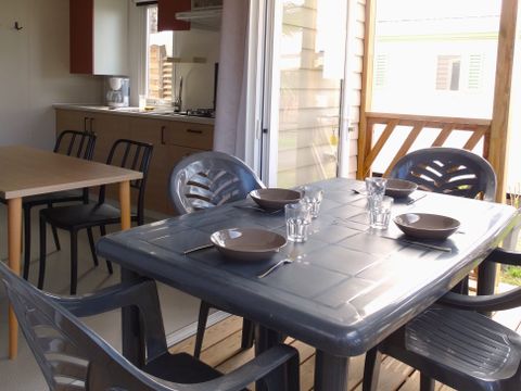 MOBILHOME 6 personnes - 4/6 personnes 2 chambres, 27m2 catégorie 2