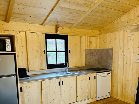 HÉBERGEMENT INSOLITE 5 personnes - LODGE PILOTIS PRIVILEGE - Vue Réserve Africaine