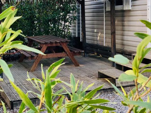 MOBILHOME 4 personnes - Confort Plus - Quartier Jardin -