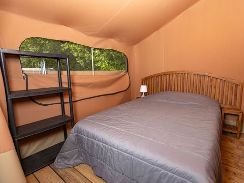 TENTE TOILE ET BOIS 5 personnes - FREEFLOWER (Sans sanitaires)