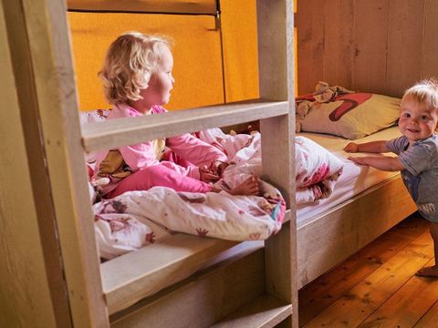 TENTE TOILE ET BOIS 4 personnes - Bois de Villatent