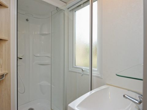 Mobilhome 4 personnes - Classic | 2 Ch. | 4 Pers. | Terrasse surélevée | Clim.