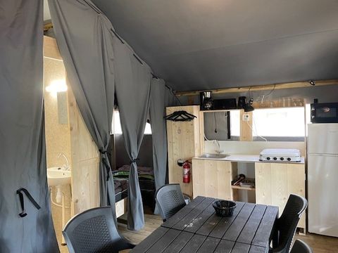 Tente en toile et en bois 6 personnes - Type Lodgetent LG+