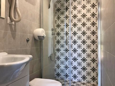 BUNGALOW 4 personnes - Bungalow Superior