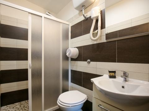 BUNGALOW 4 personnes - Bungalow Superior