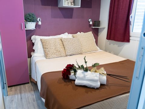 MOBILHOME 4 personnes - 3 chambres / 2 sdb - terrasse couverte