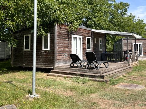 MOBILHOME 4 personnes - Mobil-Home Bois Confort 30m² 2 chambres + terrasse semi-couverte + TV + CLIM 4 pers.