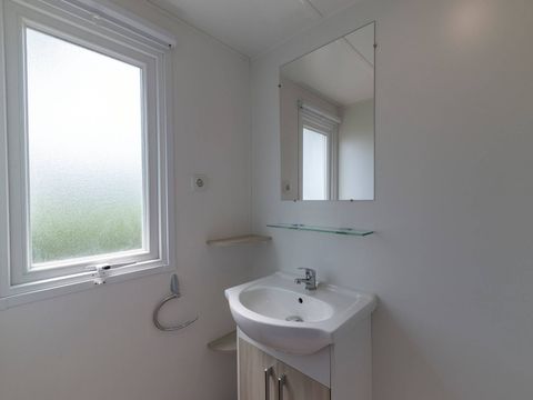 BUNGALOW 6 personnes - Mobil-home | Comfort | 2 Ch. | 4/6 Pers. | Petite Terrasse | Clim.