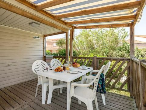 BUNGALOW 6 personnes - Mobil-home | Comfort | 3 Ch. | 6 Pers. | Terrasse surélevée