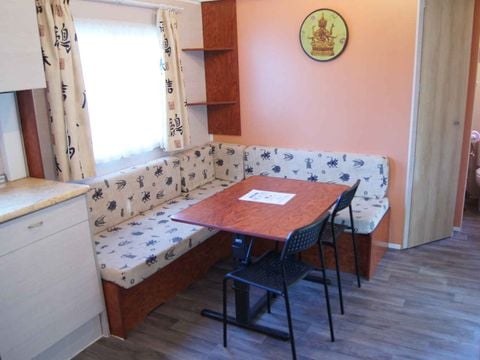 Mobilhome 5 personnes - Myrtil - 5 personnes ( 4 adultes + 1 enfant de - 9 ans petit lit en hauteur) - 2 chambres