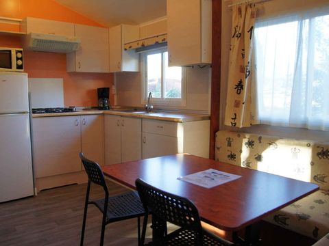 Mobilhome 5 personnes - Myrtil - 5 personnes ( 4 adultes + 1 enfant de - 9 ans petit lit en hauteur) - 2 chambres