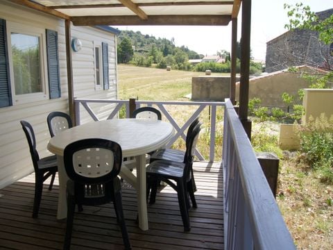 Mobilhome 6 personnes - Agaric ' spécial bébé' - 6 personnes - 2 chambres ' lit parapulie, pousssette canne et réhausseur de chaise'