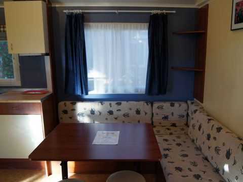 Mobilhome 4 personnes - Cordulie- 4 personnes- 2 chambres