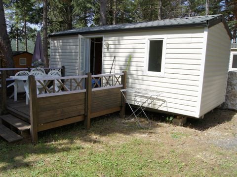 Mobilhome 4 personnes - Casot (sans eau, sans sanitaires) 4 personnes- 2 chambres