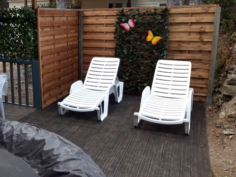 Mobilhome 4 personnes - GENTIANE -4 personnes - 1 chambre - avec jacuzzi extérieur privatif